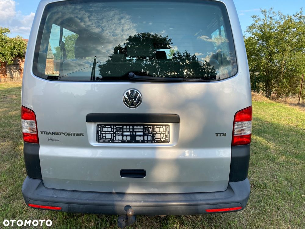 Volkswagen Transporter - 4