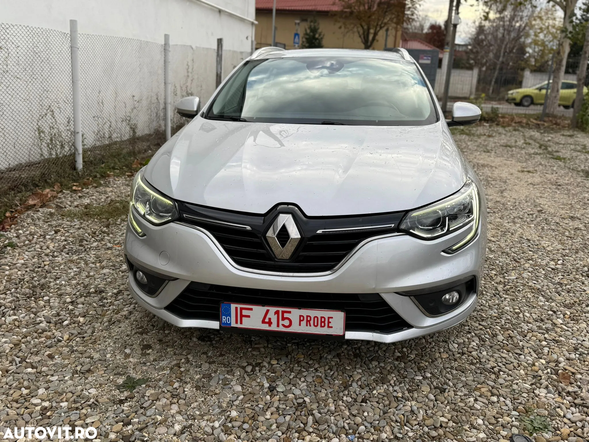 Renault Megane BLUE dCi 115 EDC INTENS - 3