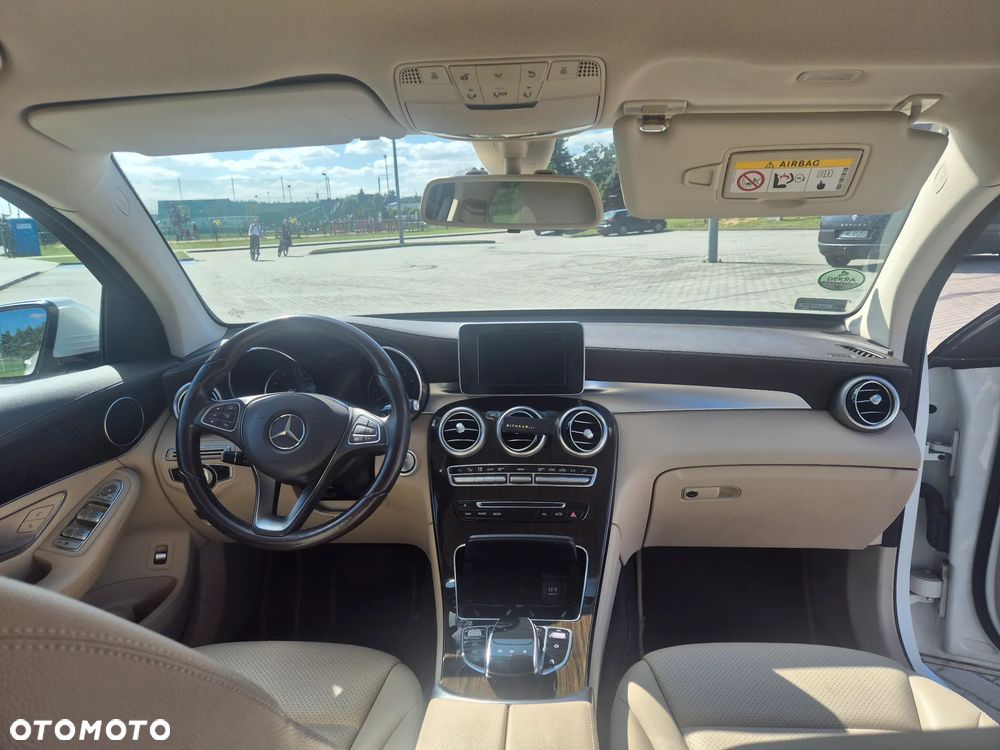 Mercedes-Benz GLC - 6