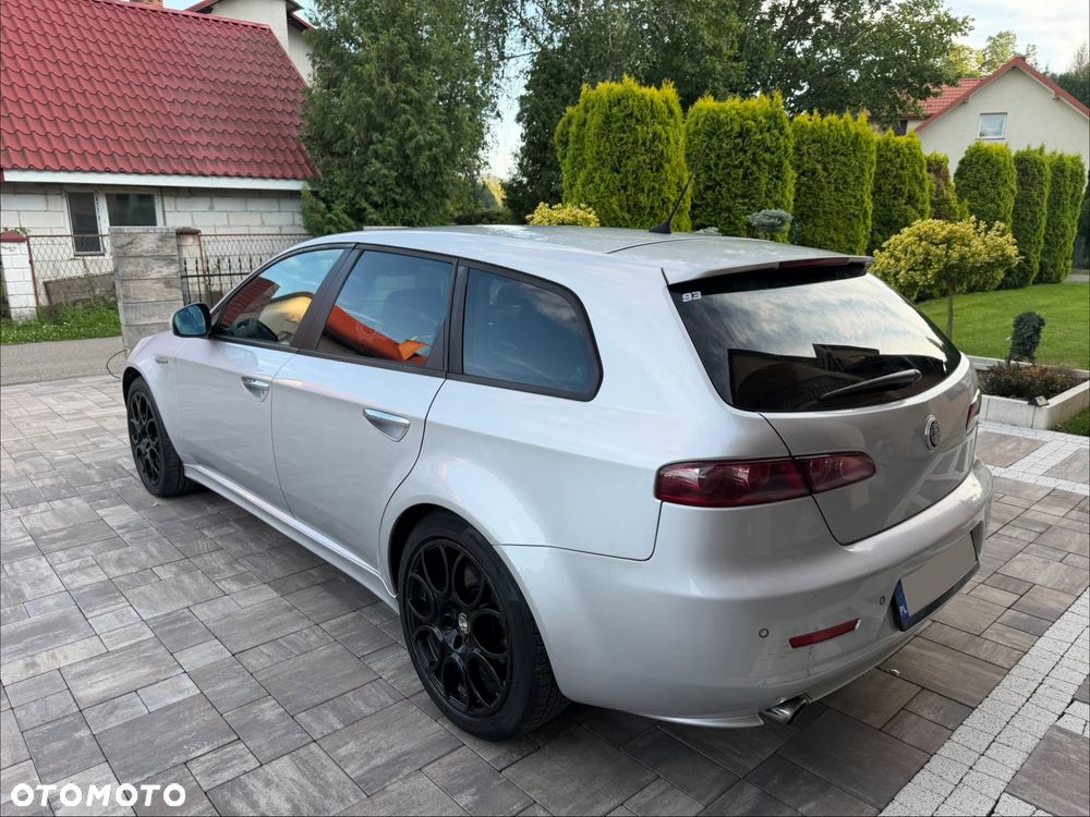 Alfa Romeo 159 2.4 JTDM 20V DPF Distinctive - 35