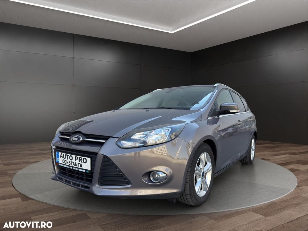 Ford Focus 1.6 EcoBoost Start-Stopp-System Champions Edition - 1