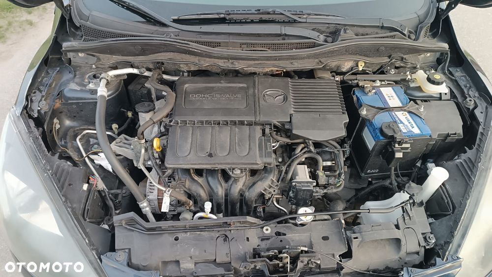 Mazda 2 - 12