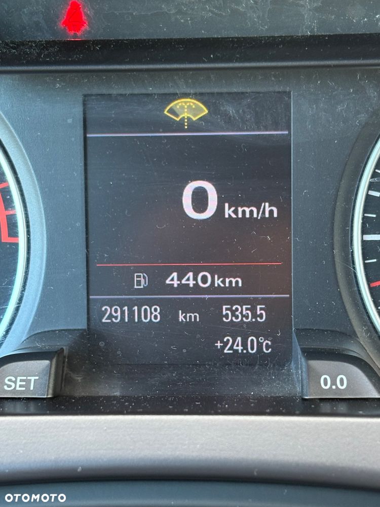 Audi A4 Avant 2.0 TDI - 10