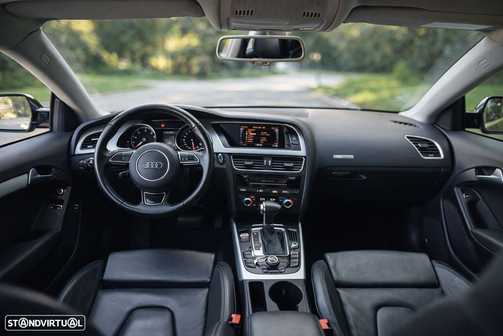 Audi A5 2.0 TDI Multitronic S-line - 17