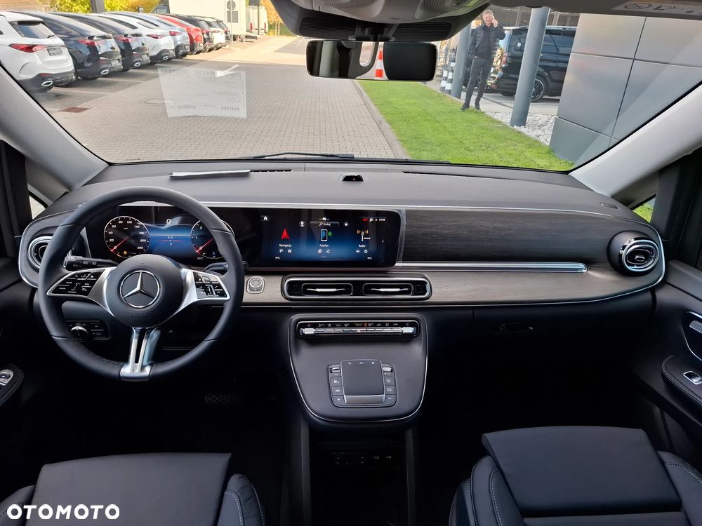Mercedes-Benz Klasa V 250 d Avantgarde 9G-Tronic (długi) - 25