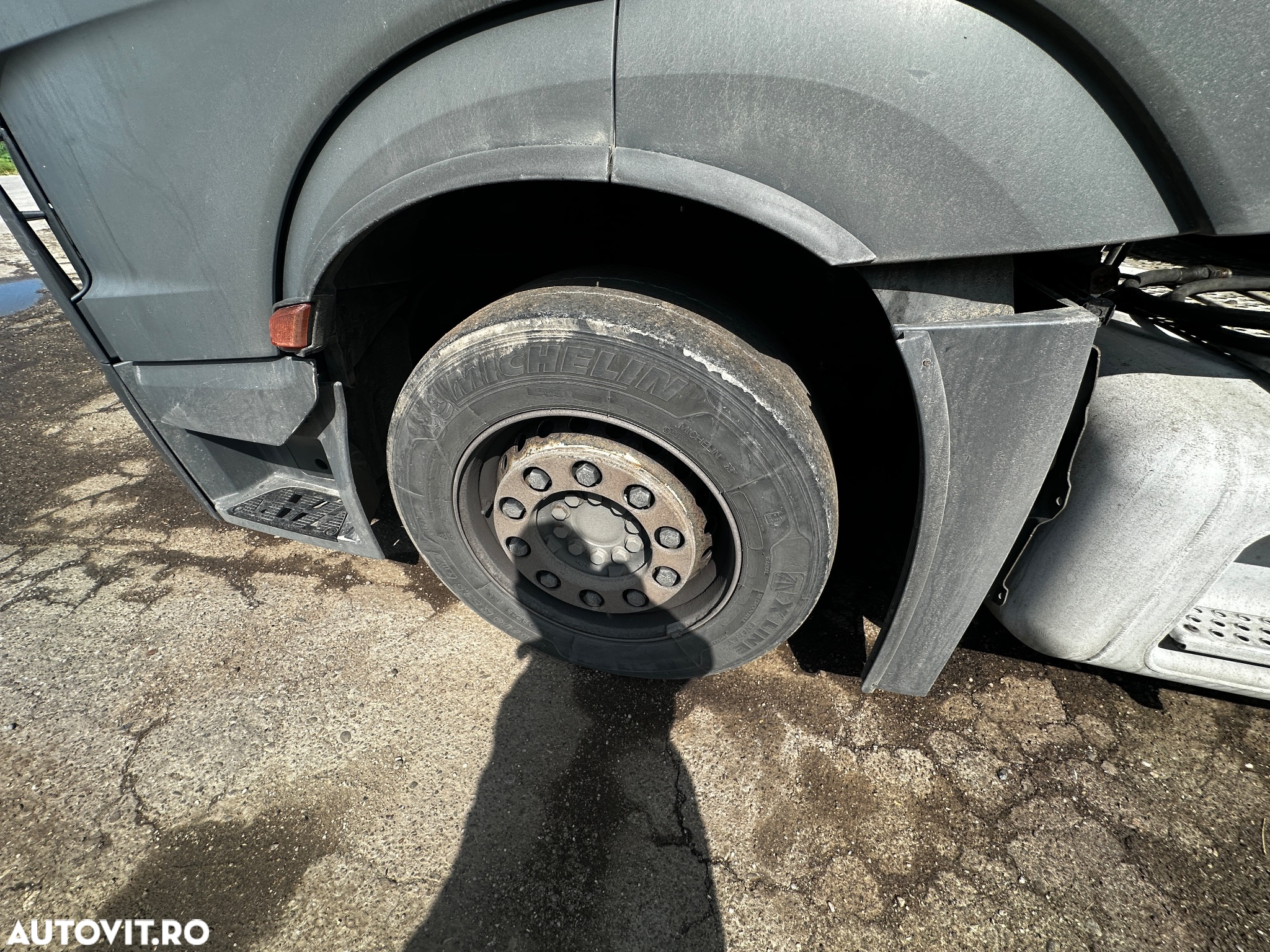 Mercedes-Benz Actros - 12