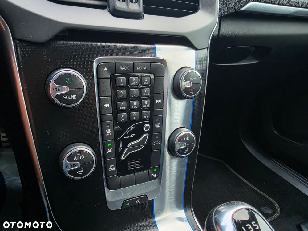 Volvo V40 D4 RDesign - 25
