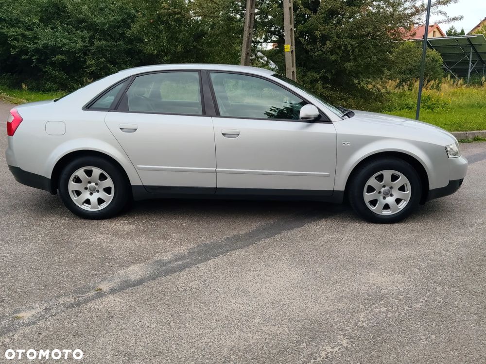 Audi A4 Limousine - 2