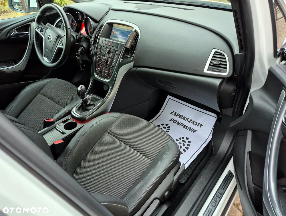 Opel Astra 2.0 CDTI DPF Innovation - 4