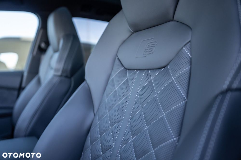 Audi SQ7 - 10