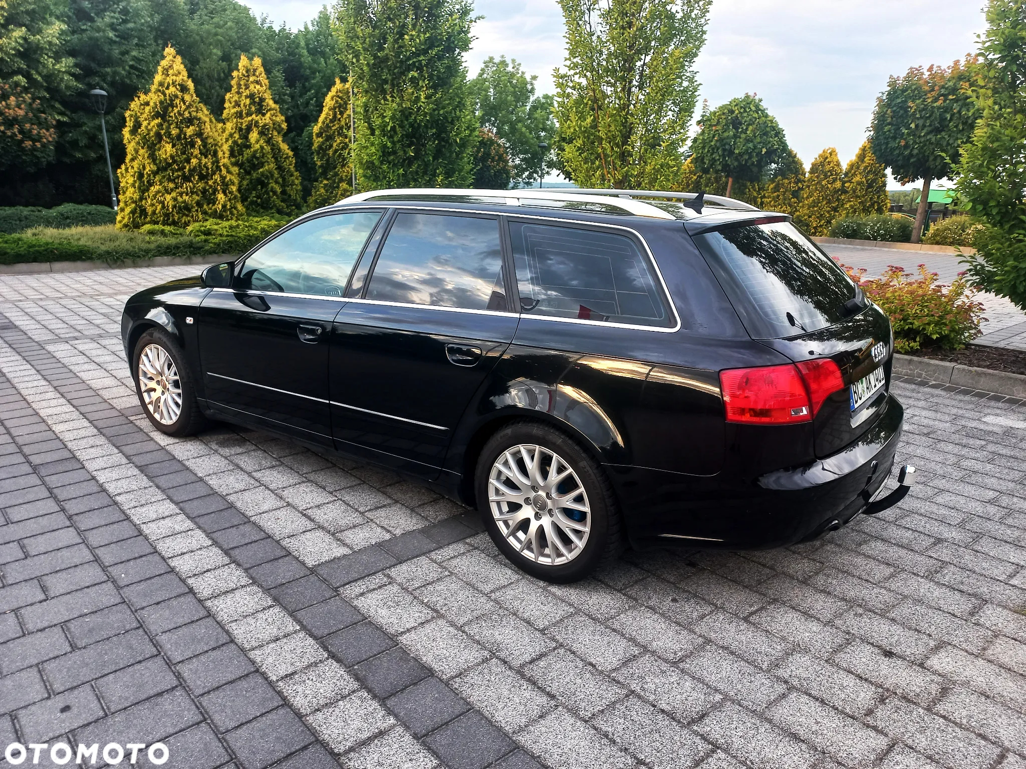 Audi A4 Avant 2.0 TDI DPF quattro S line Sportpaket (plus) - 25