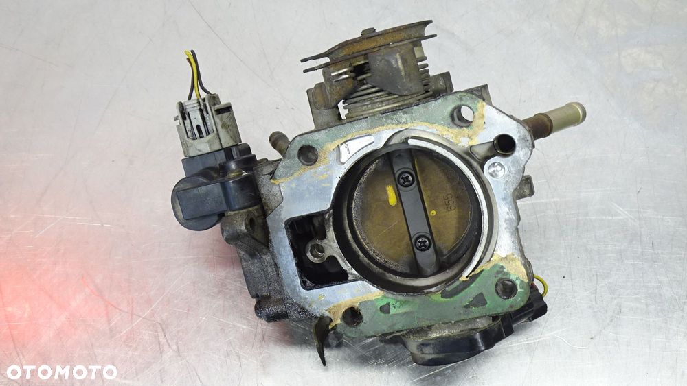 PRZEPUSTNICA HONDA ACCORD VII 2.0 - 3