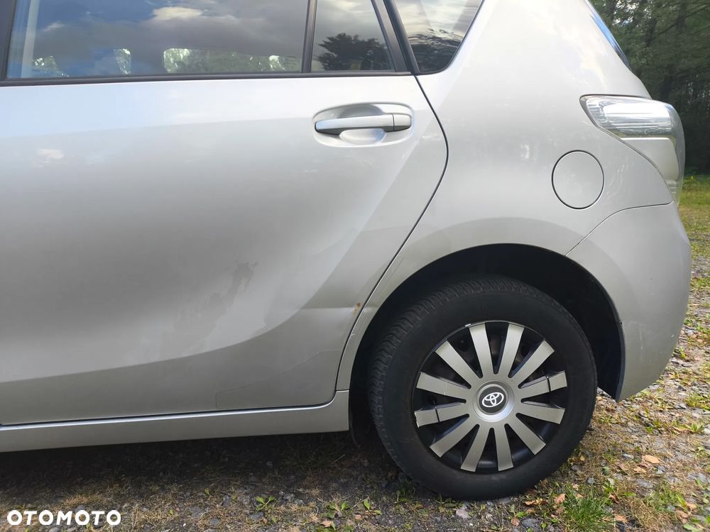 Toyota Verso 2.0 D-4D Luna 7os - 9