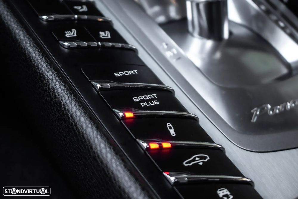 Porsche Panamera S e-Hybrid - 21