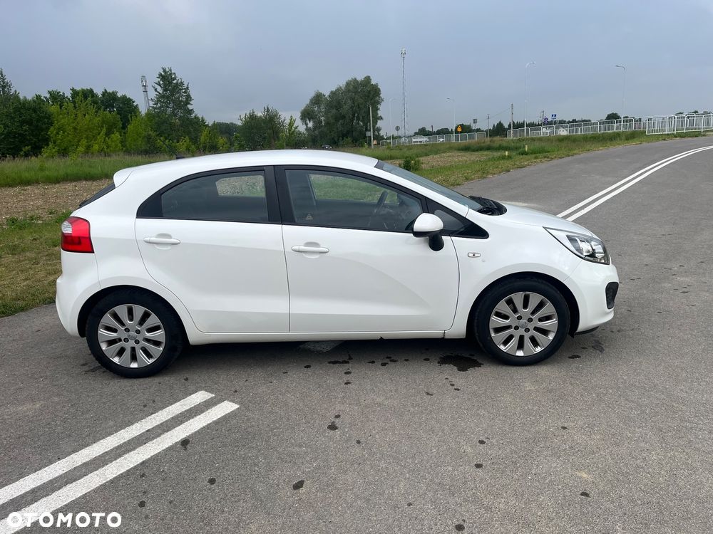 Kia Rio 1.2 Edition 7 - 14