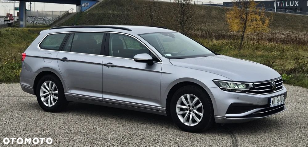 Volkswagen Passat Variant 1.5 TSI EVO Business DSG - 9
