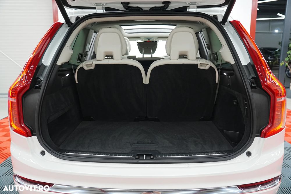 Volvo XC 90 T8 AWD Recharge Geartronic Inscription Expression - 39
