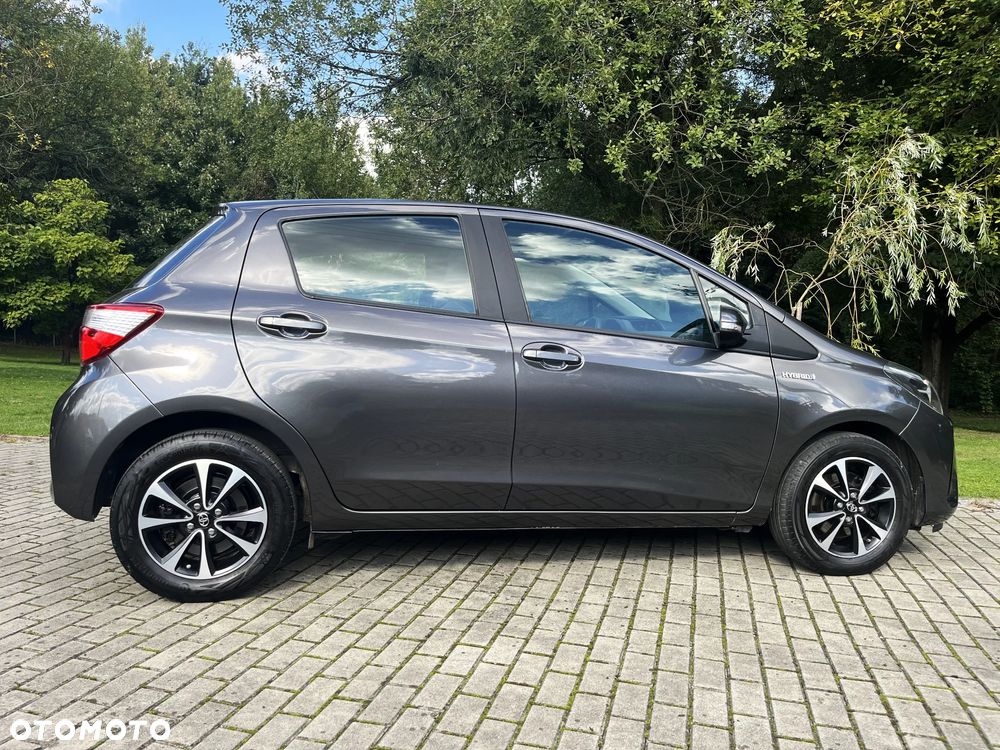 Toyota Yaris ver-hybrid-1-5-comfort - 5