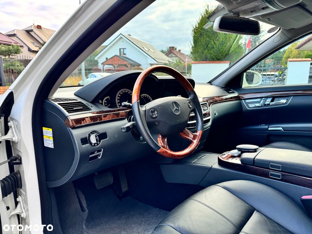 Mercedes-Benz Klasa S 350 7G-TRONIC - 31