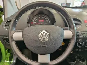 VW New Beetle Cabriolet 1.9 TDi Top Couro - 17