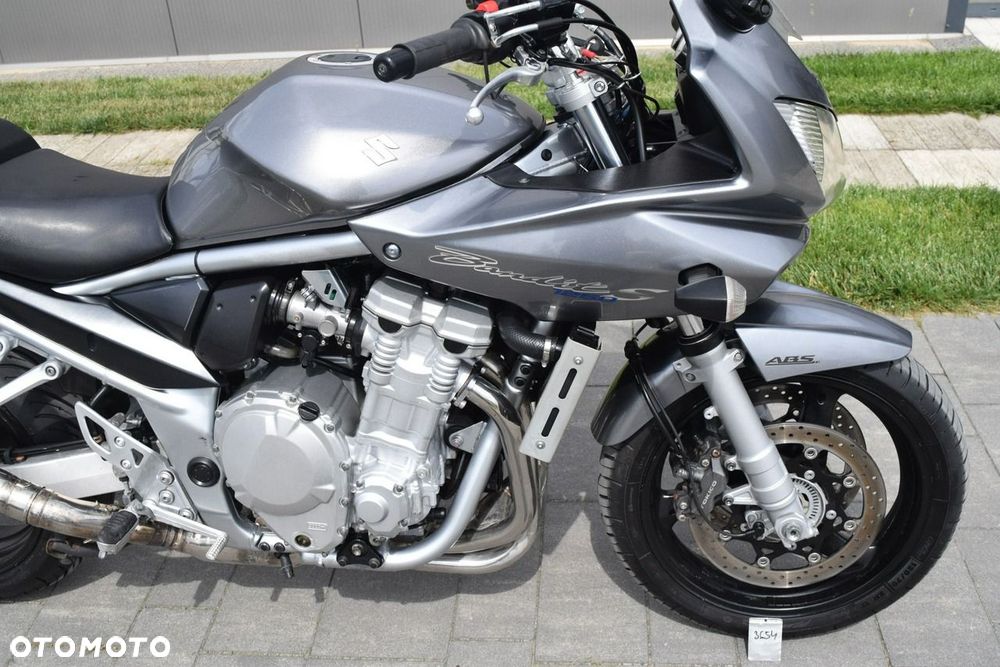 Suzuki Bandit - 8