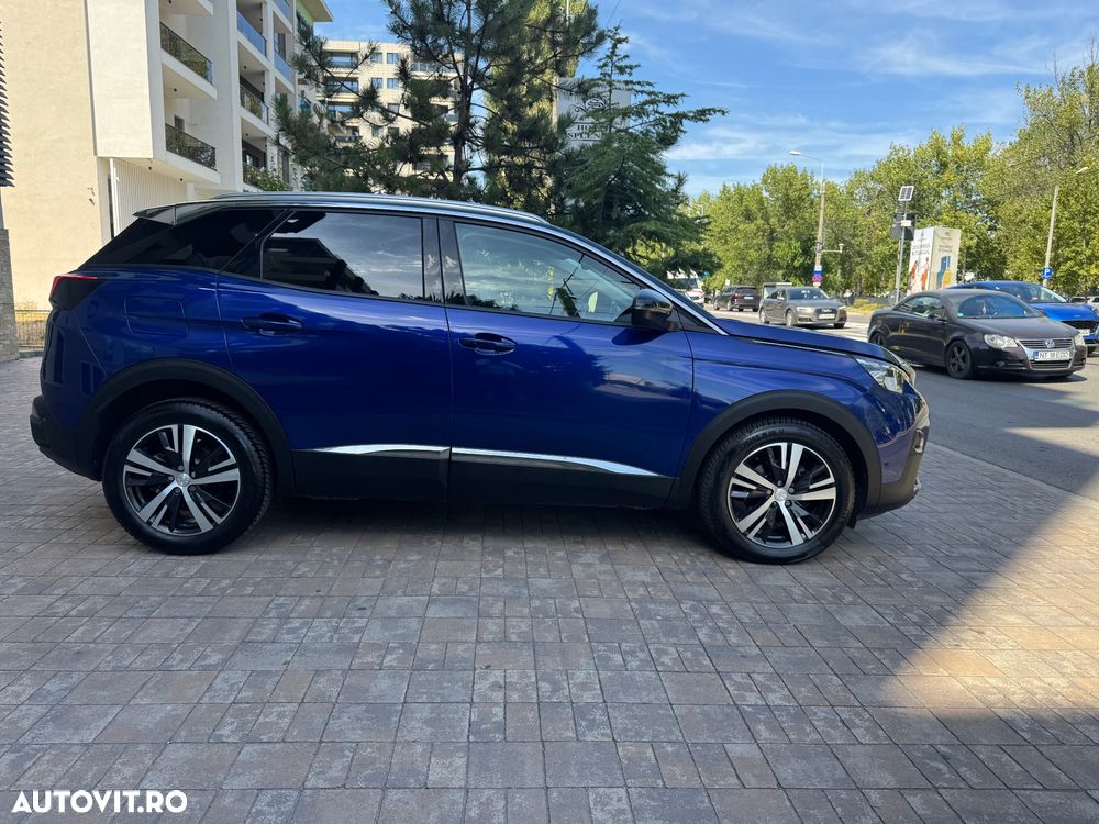 Peugeot 3008 PureTech 130 Stop & Start GPF EAT8 Allure - 9