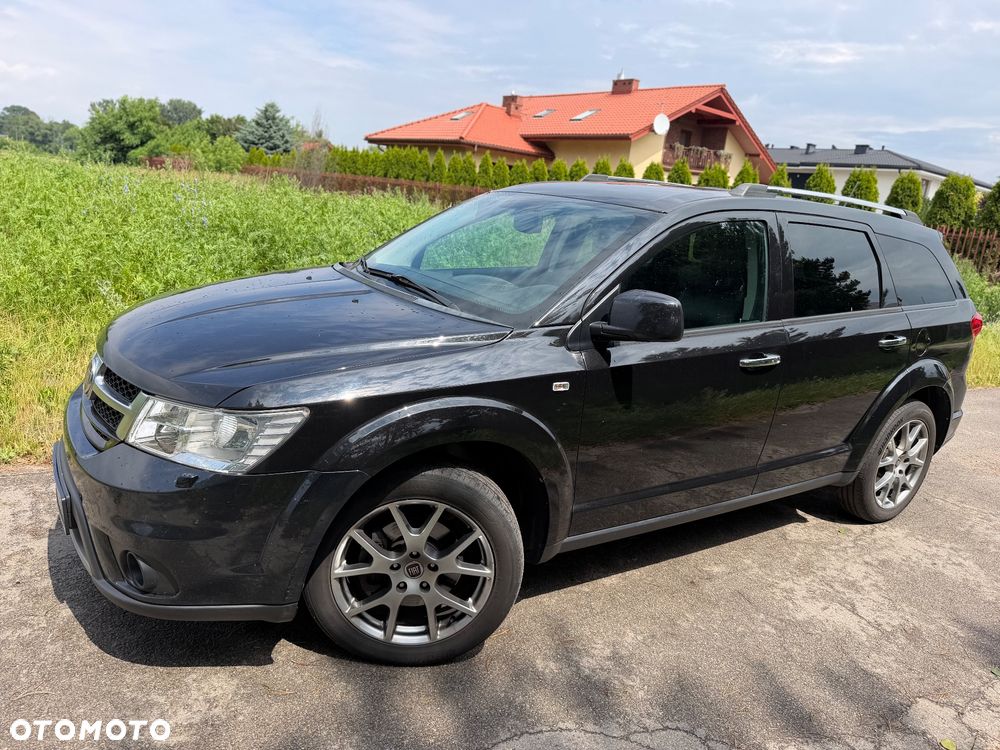 Fiat Freemont 2.0 Multijet Black Code AWD - 4