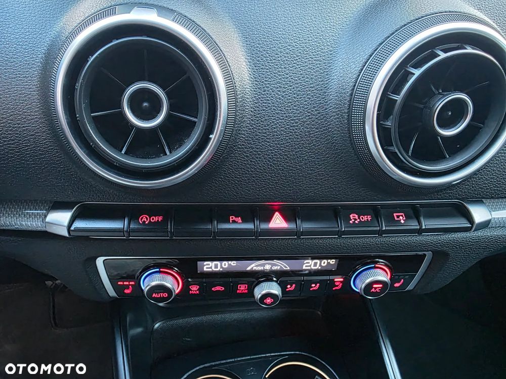 Audi A3 Sportback 2.0 TDI S line Sportpaket - 19