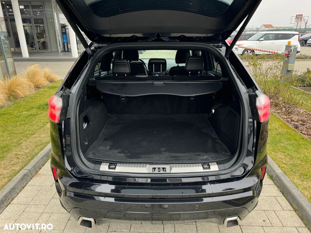 Ford Edge 2.0 Panther A8 AWD ST Line - 28