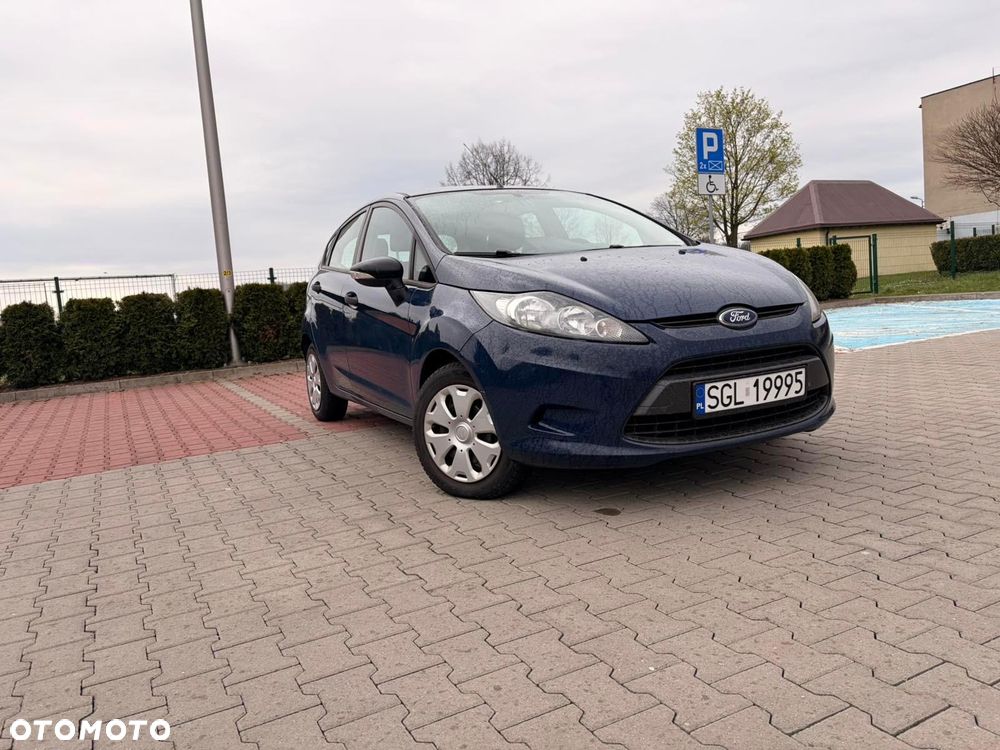 Ford Fiesta 1.25 Ambiente EU5 - 1