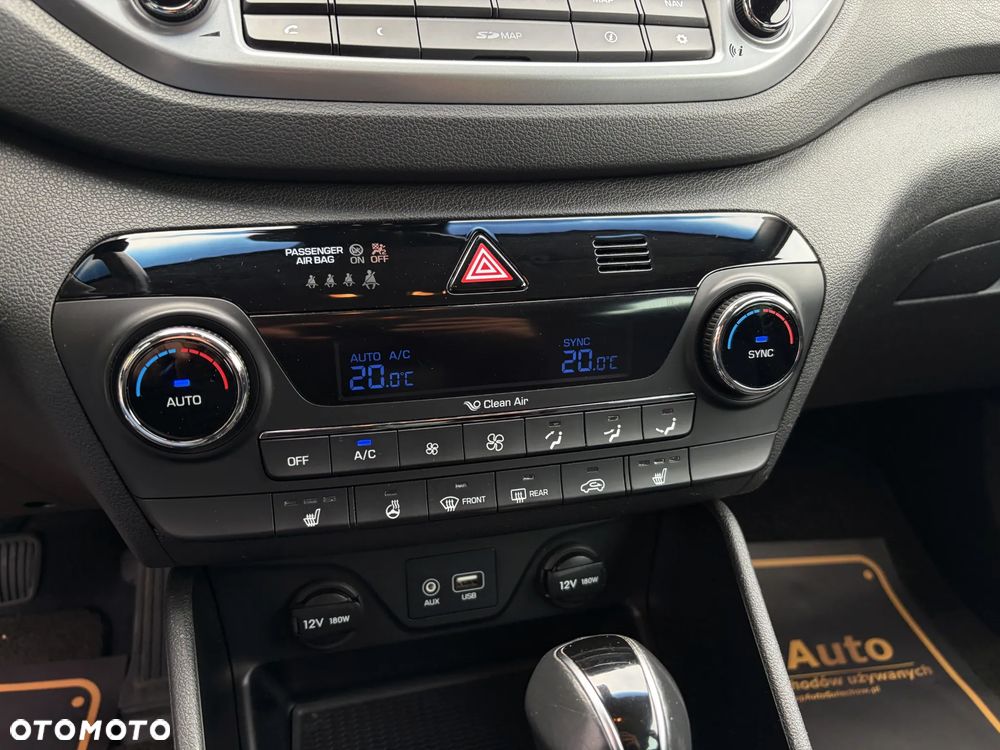 Hyundai Tucson blue 1.7 CRDi 2WD DCT Premium - 28