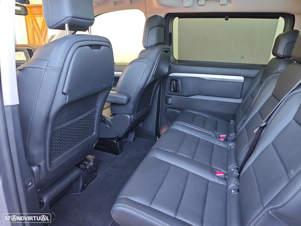 Peugeot e-Traveller L3 (50kWh) Business VIP - 25