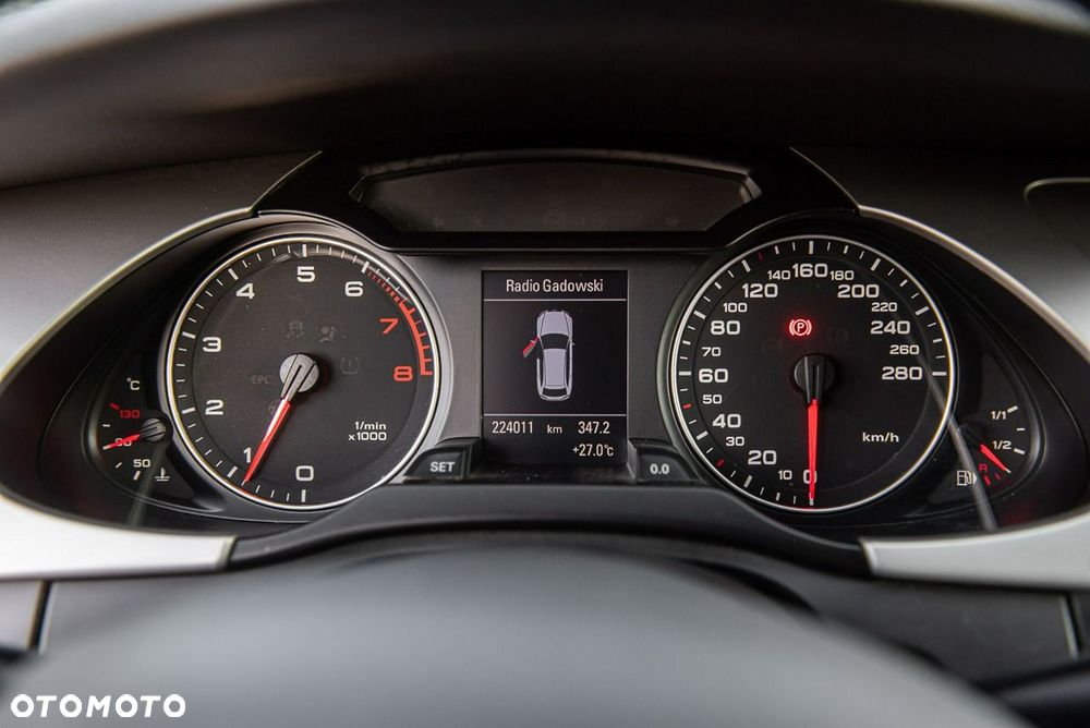 Audi A4 Avant - 30