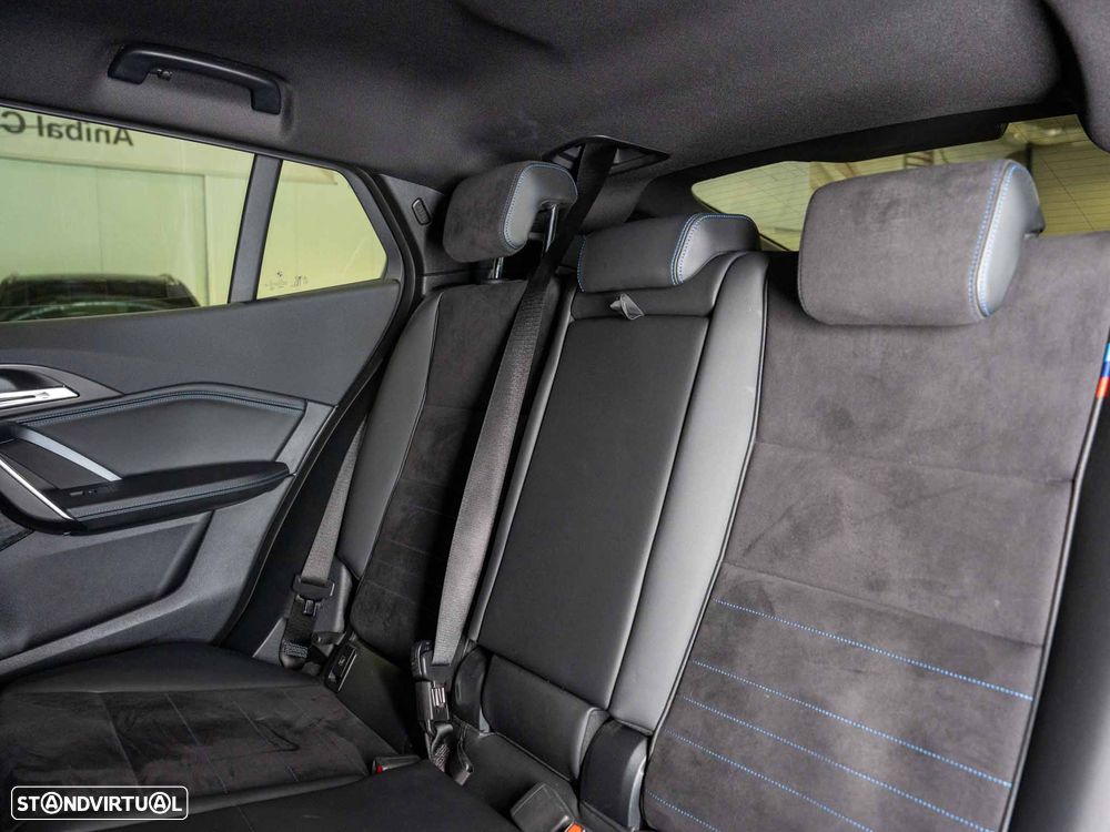 BMW X2 18 d sDrive Auto Pack M - 22