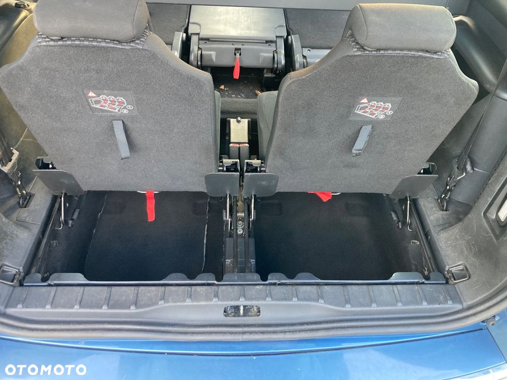 Citroën C4 Grand Picasso - 9