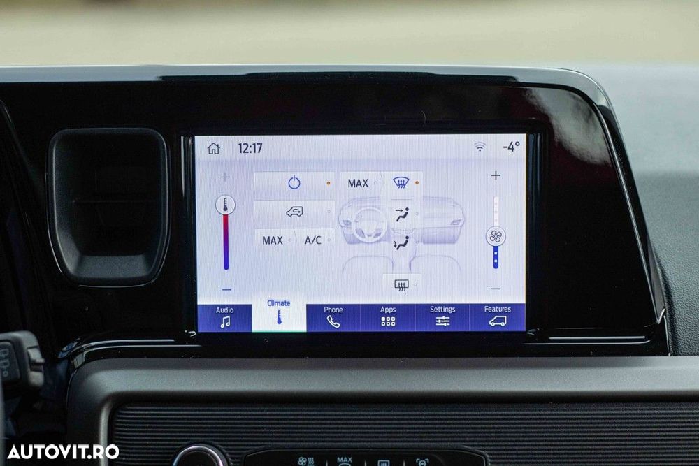 Ford Tourneo Courier 1.0 EcoBoost Trend - 33