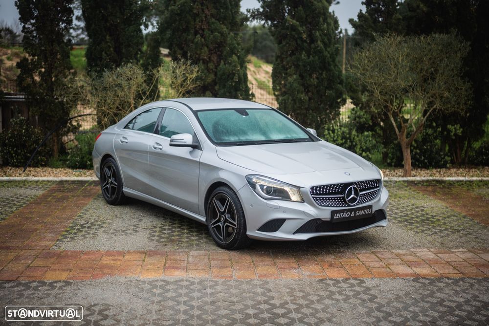 Mercedes-Benz CLA 220 CDI 7G-DCT Urban - 39