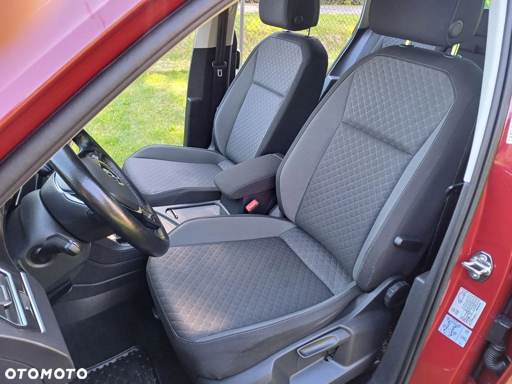 Volkswagen Tiguan - 16