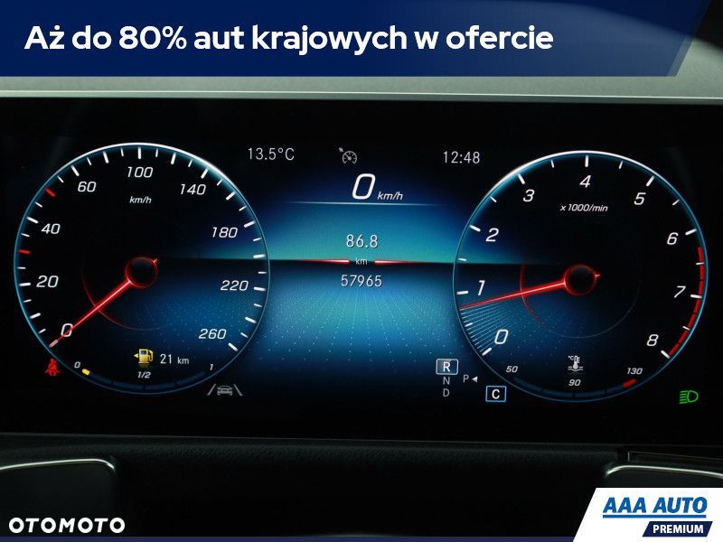 Mercedes-Benz GLB - 14