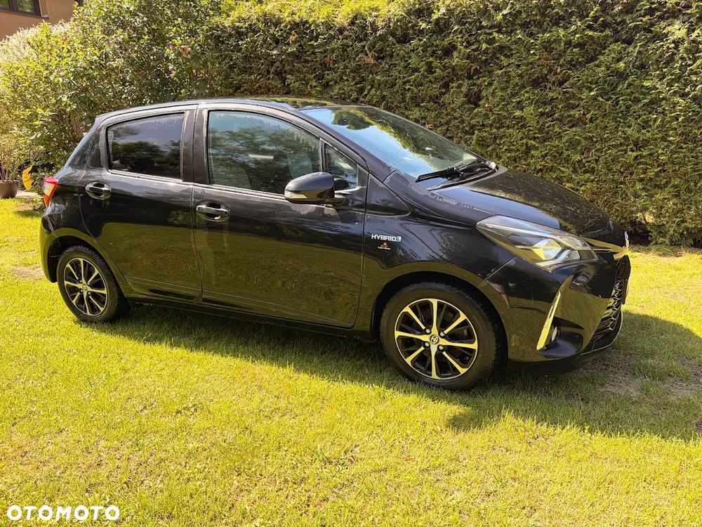 Toyota Yaris Hybrid 100 Active EU6 - 2