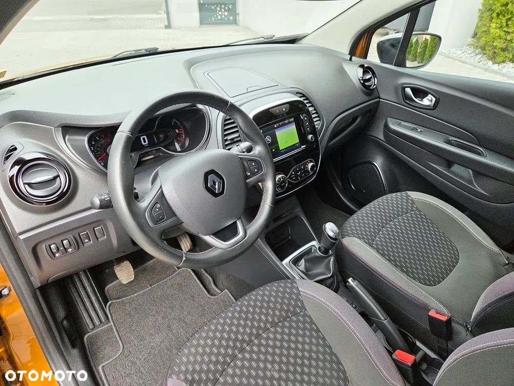 Renault Captur - 22