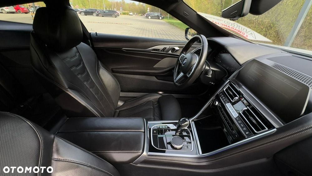 BMW Seria 8 - 20