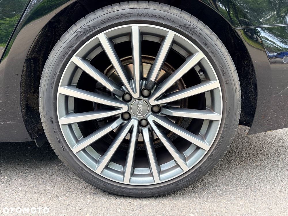 Audi A4 Avant 2.0 TDI S tronic quattro - 15