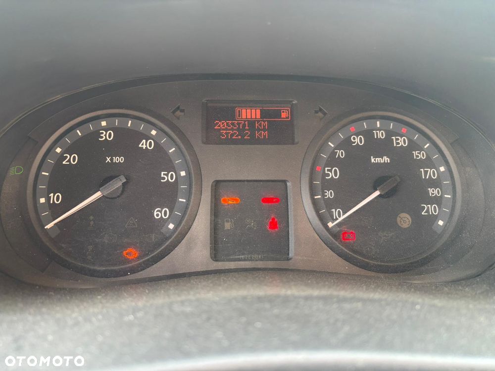 Renault Trafic - 12