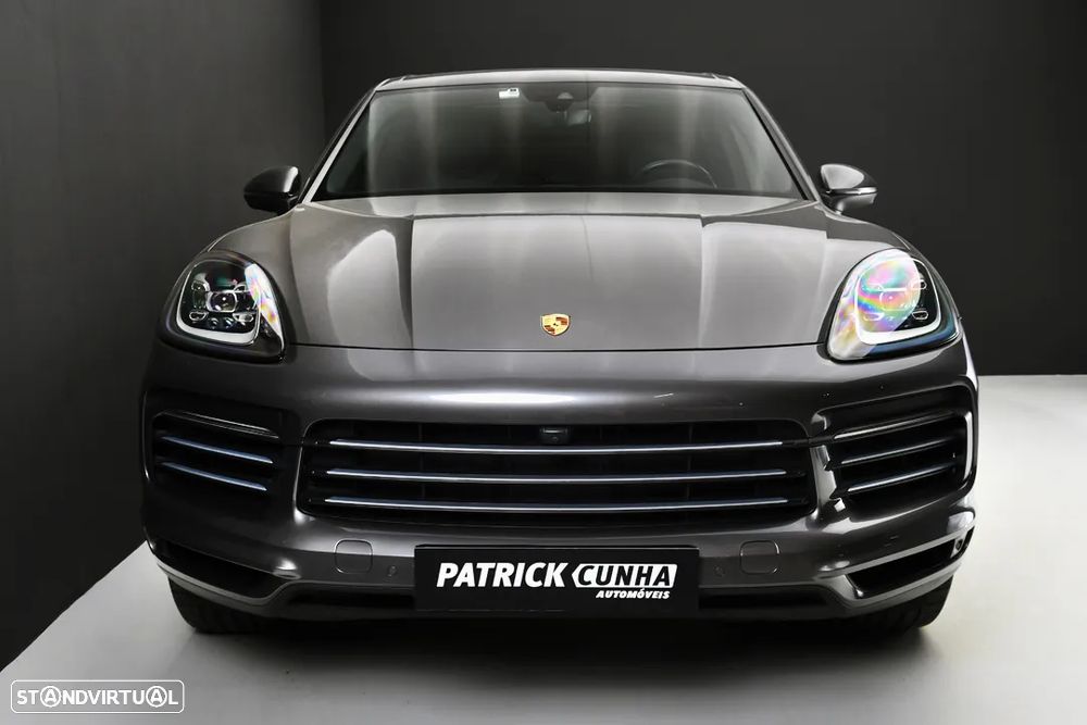Porsche Cayenne E-Hybrid — fotografia 3