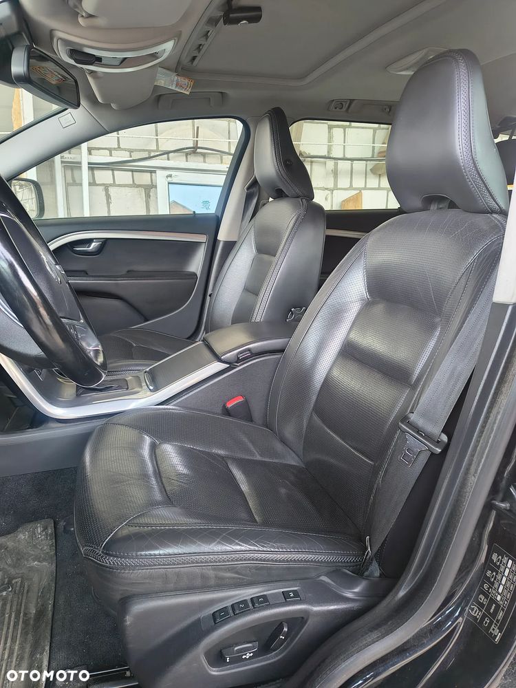 Volvo XC 70 2.4D AWD Summum - 7