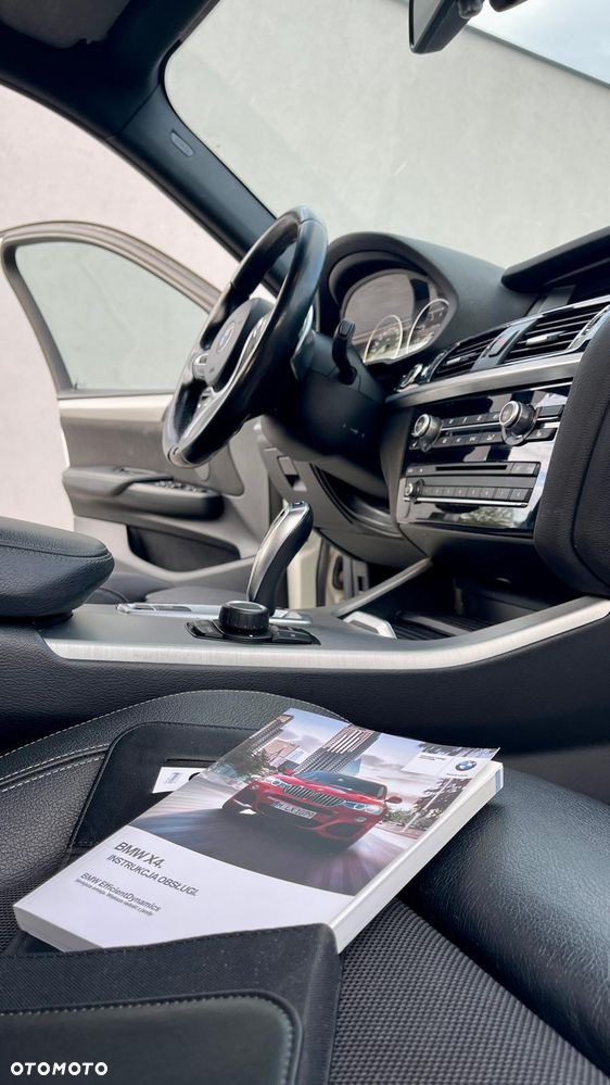 BMW X4 xDrive20i M Sport - 12