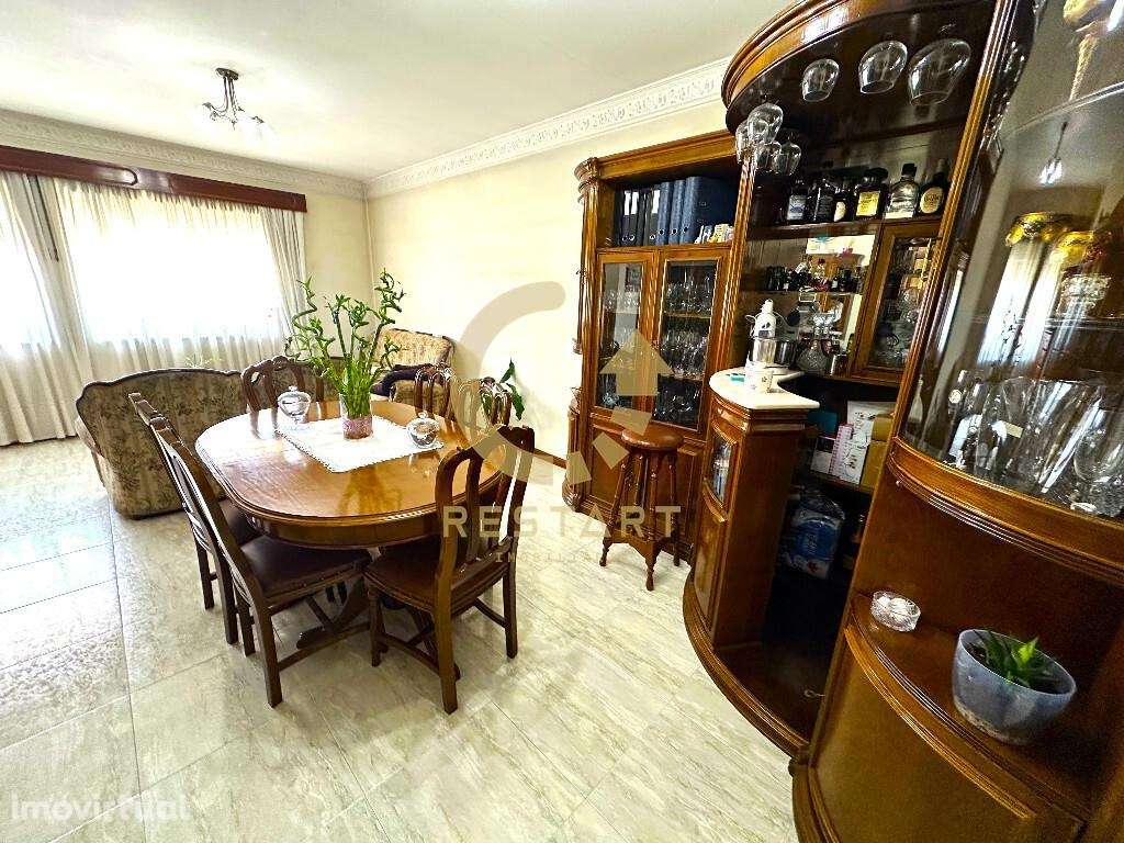 T2 em Andar/Moradia em Castêlo da Maia - Grande imagem: 2/33