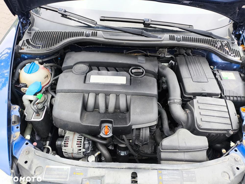 Skoda Octavia 1.6 Ambition - 12