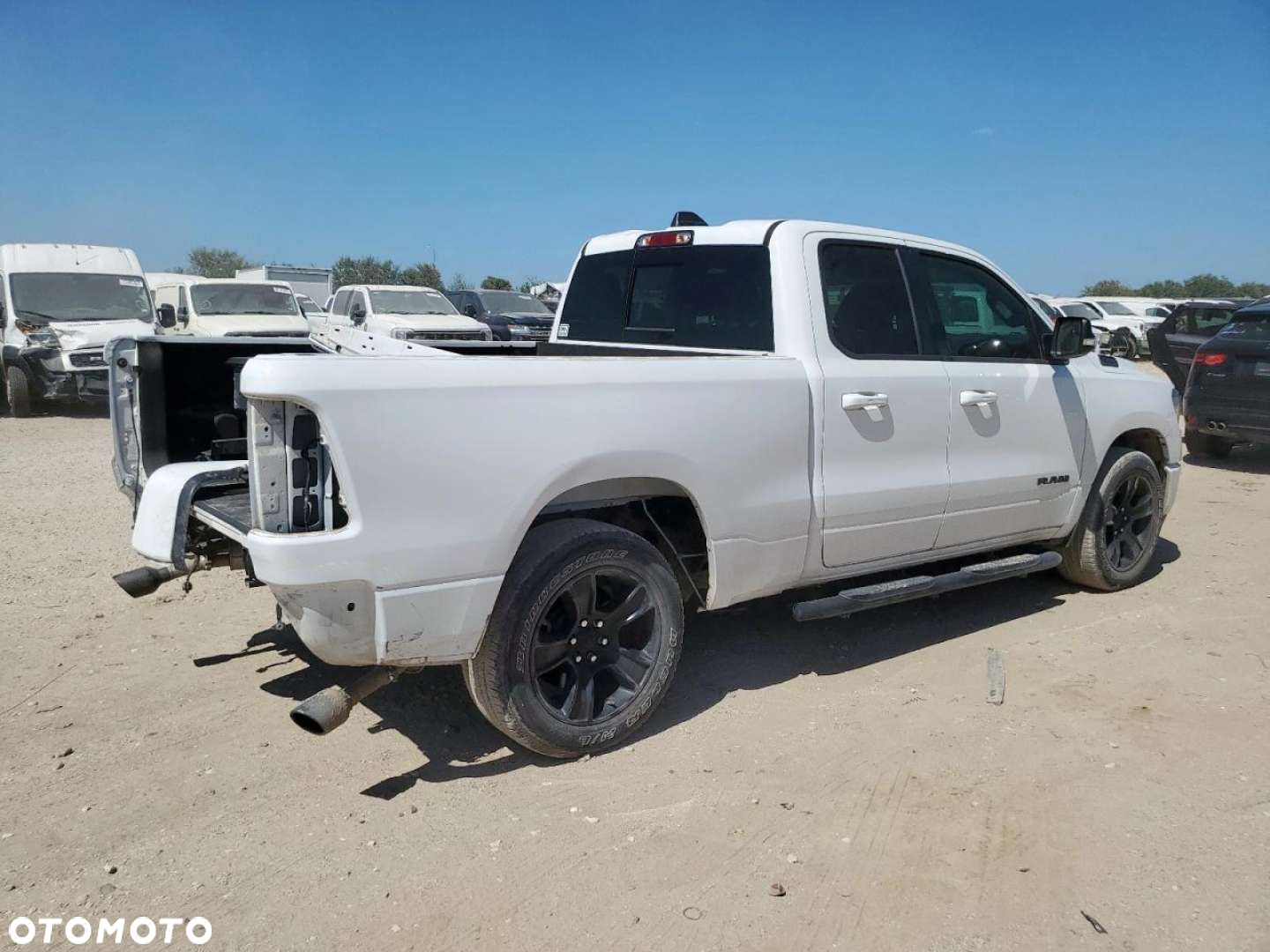RAM 1500 - 4